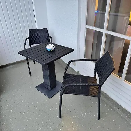 Obj 25 Moenkemeier Fuer 2 Personen + 1 Kleinkind Bis 3 Jahre Hund *